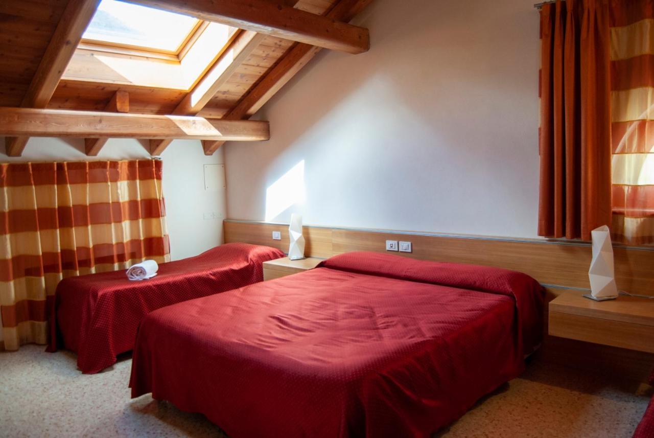 Agriturismo Antico Splendore Villa Pullir Ngoại thất bức ảnh