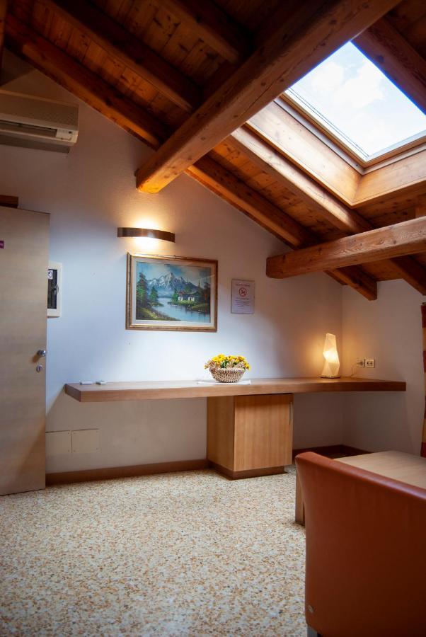 Agriturismo Antico Splendore Villa Pullir Ngoại thất bức ảnh